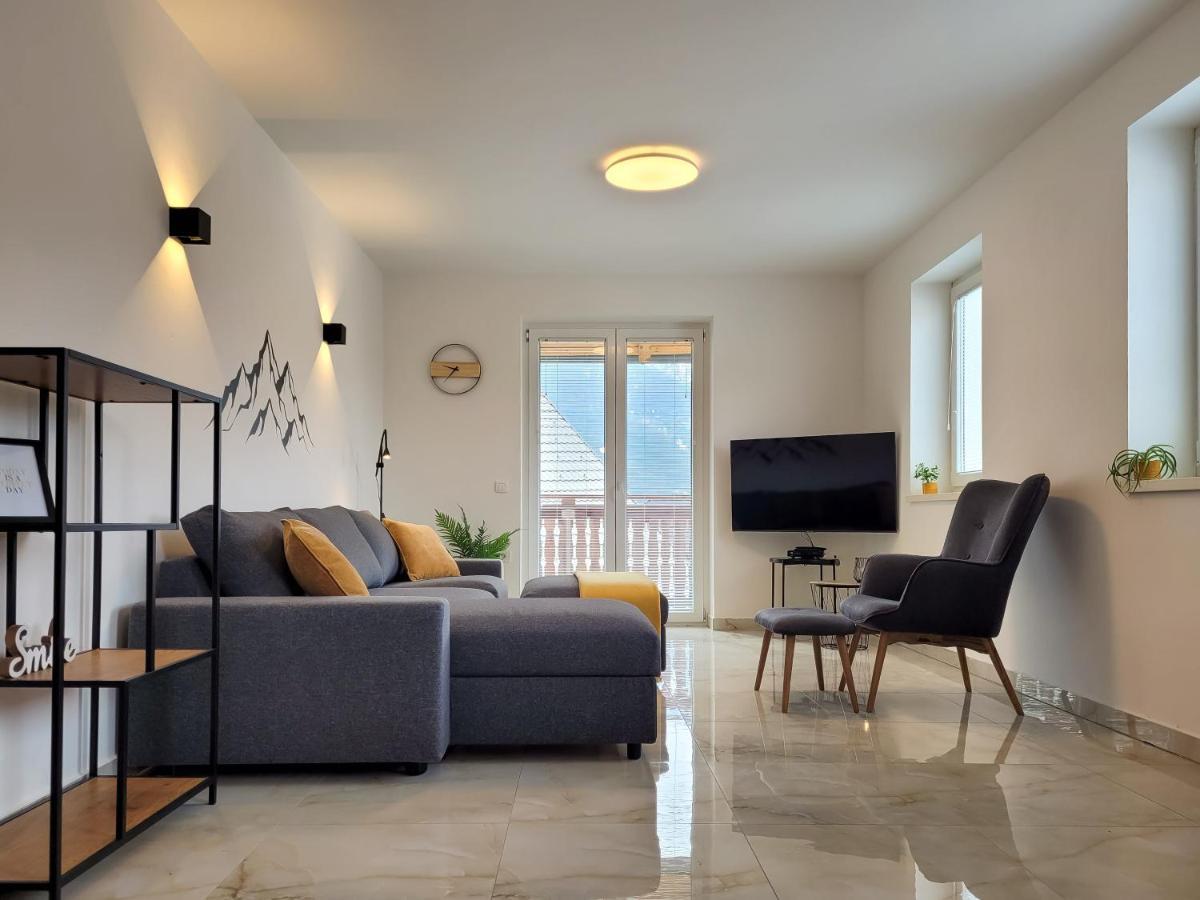 Apartments Julian Experience Rateče Eksteriør bilde