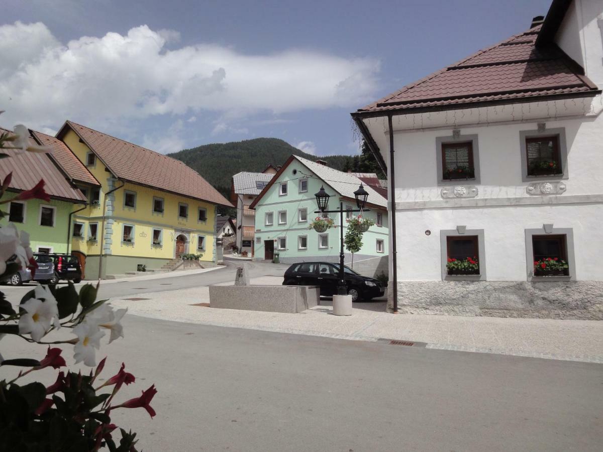 Apartments Julian Experience Rateče Eksteriør bilde